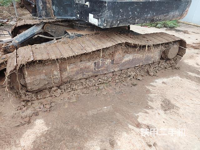 单侧履带整体（整机外观）