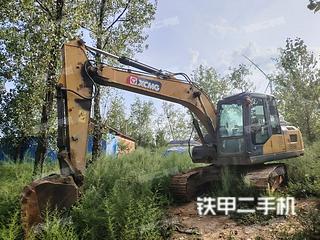 徐工XE135D挖掘机实拍图片