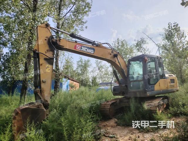 徐工XE135D挖掘機(jī)