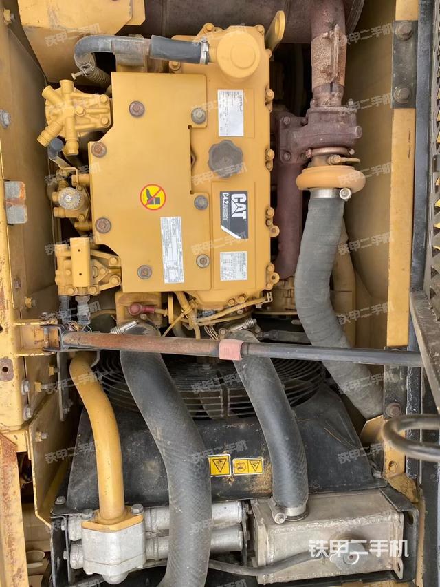 發(fā)動機(jī)整體俯視（整機(jī)外觀）