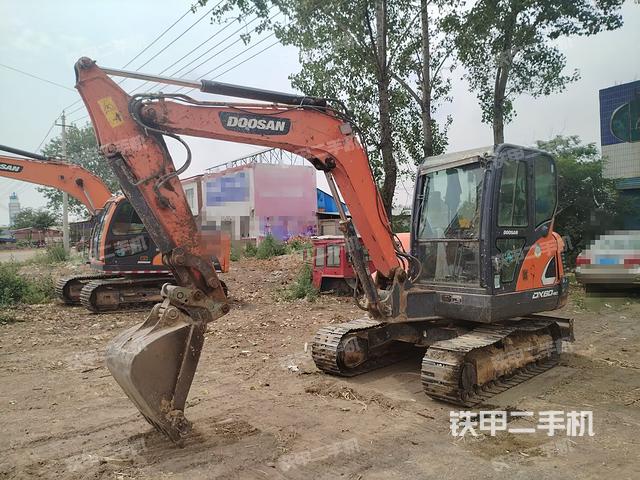 斗山DX55-9CN挖掘機(jī)