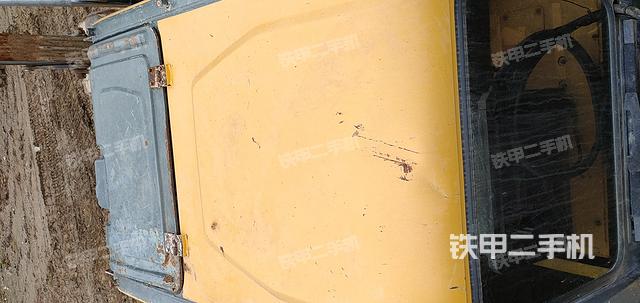 駕駛室頂部（整機(jī)外觀）