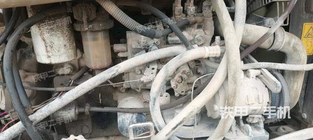 發(fā)動機整體俯視（整機外觀）