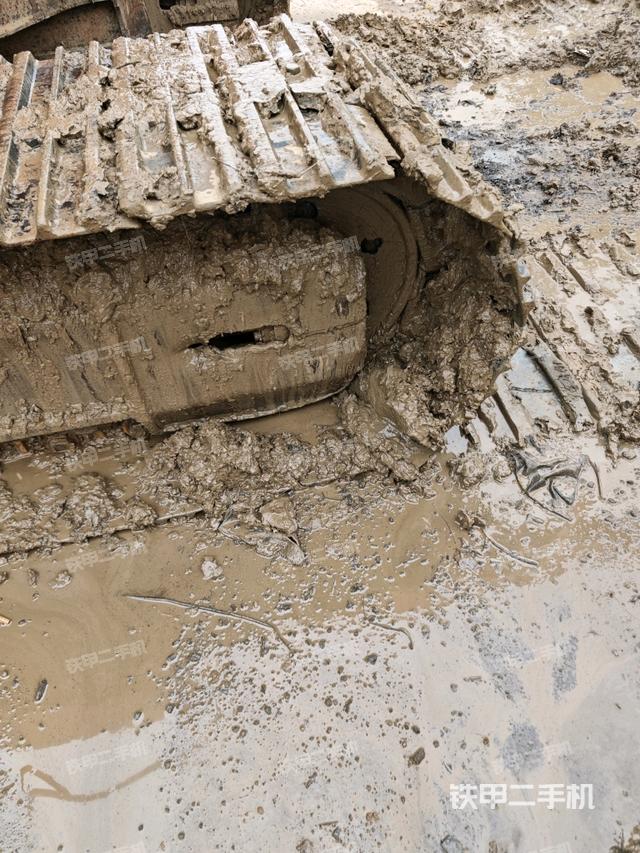 左導向輪（行走機構(gòu)）