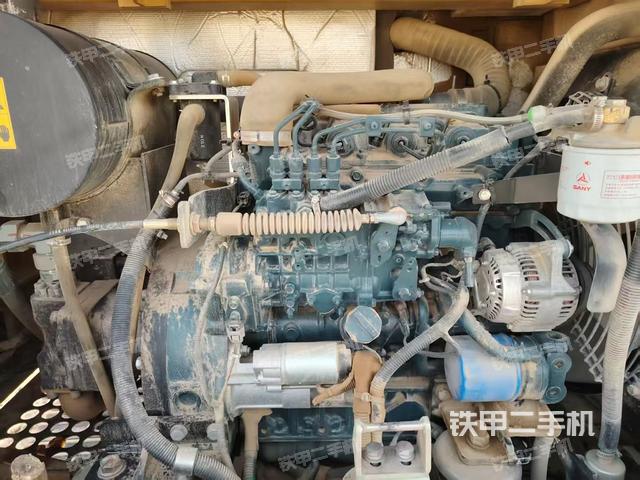 发动机整体俯视（整机外观）