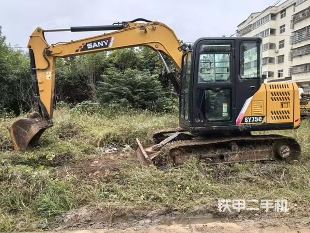 三一重工SY75C挖掘機