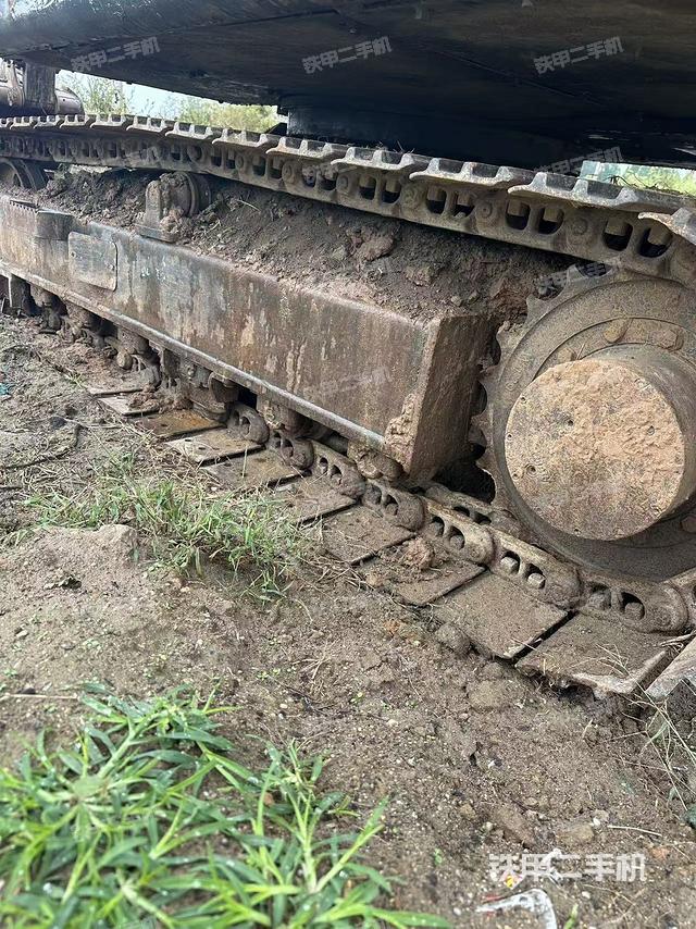 单侧履带整体（整机外观）