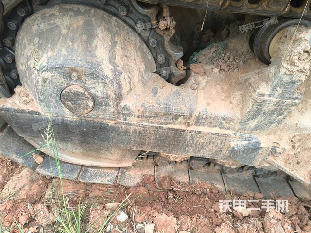 左引导轮（推土机底盘及工作装置）