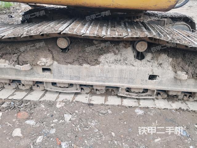 左側(cè)行走馬達蓋板（行走機構(gòu)）