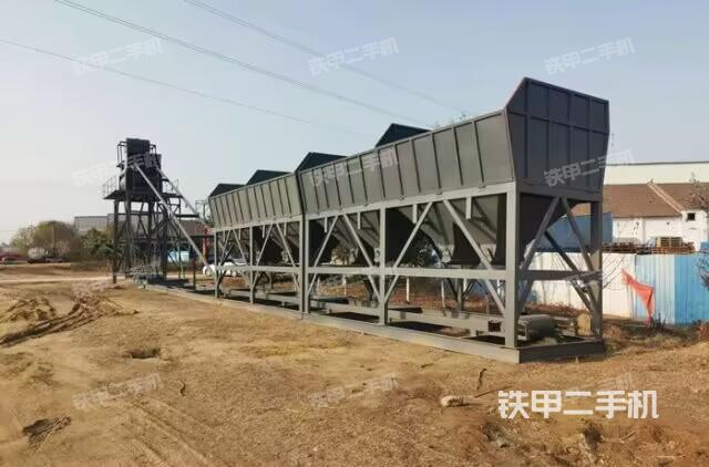 整機(jī)左側(cè)(設(shè)備外觀及核心部件) 整機(jī)左側(cè)(設(shè)備外觀及核心部件)