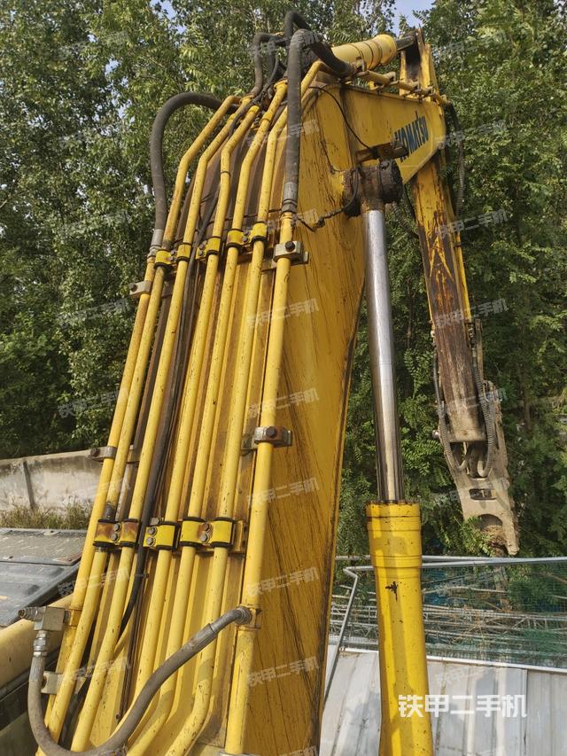 鏟斗右后整體（工作和回轉裝置）