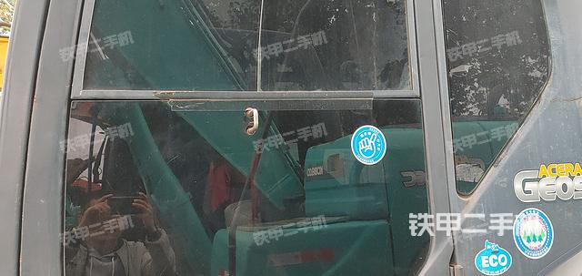 駕駛室整體（整機外觀）