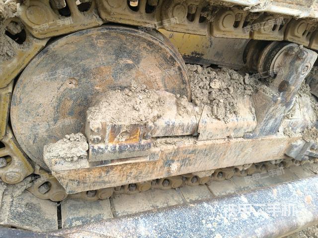 推土铲左后（推土机底盘及工作装置）