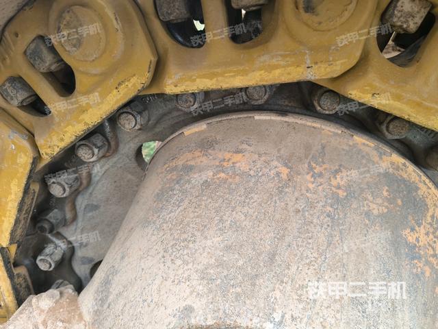 左驱动轮（推土机底盘及工作装置）