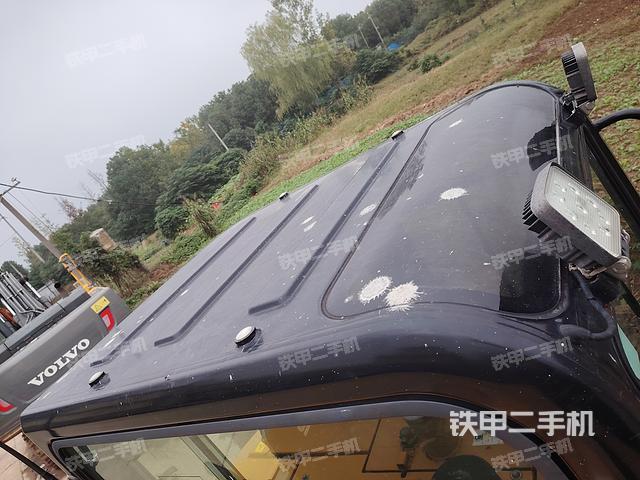 駕駛室頂部（整機(jī)外觀）