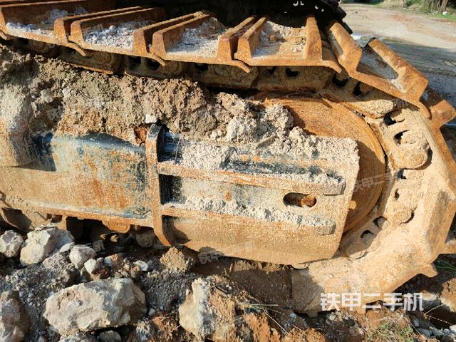 右侧行走马达盖板（行走机构）