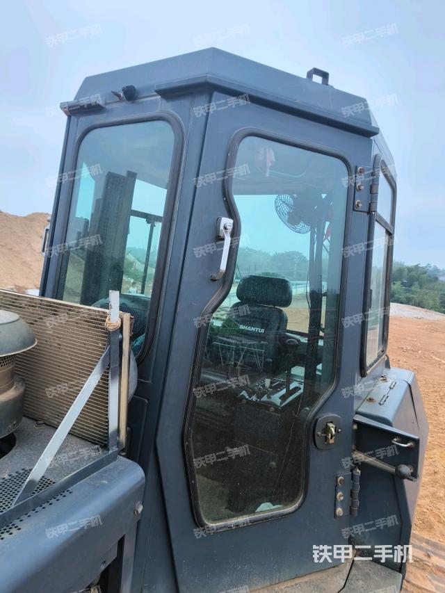 小时表（推土机驾驶室）