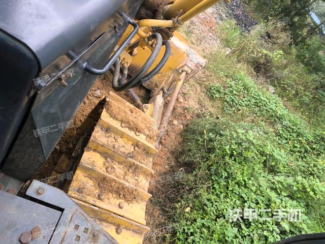 驾驶室外顶部全景（推土机驾驶室）