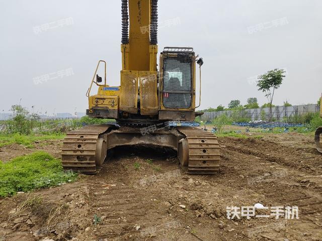 駕駛室頂部（整機(jī)外觀）