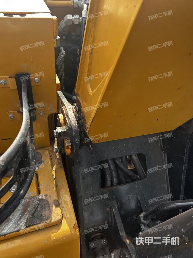 大臂根部 斜（工作和回转装置）