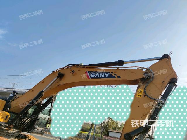 大臂整体 右侧（工作和回转装置）