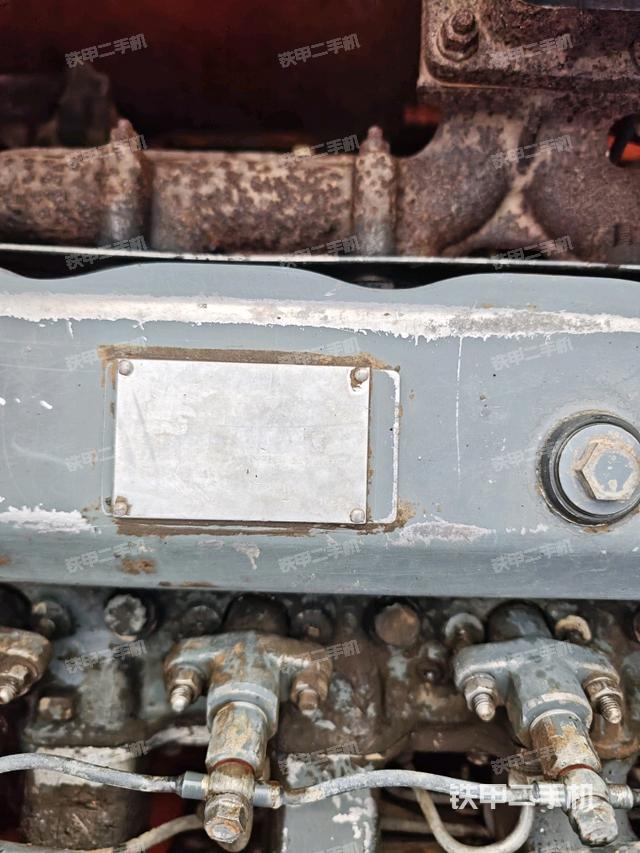 氣門室蓋螺絲特寫（上車部件）