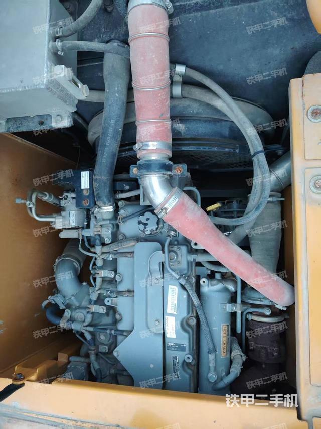 发动机整体俯视（整机外观）