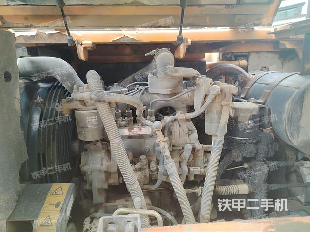 發(fā)動(dòng)機(jī)整體俯視(整機(jī)外觀) 發(fā)動(dòng)機(jī)整體俯視(整機(jī)外觀)