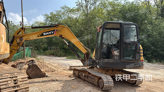 三一重工SY55C挖掘機(jī)