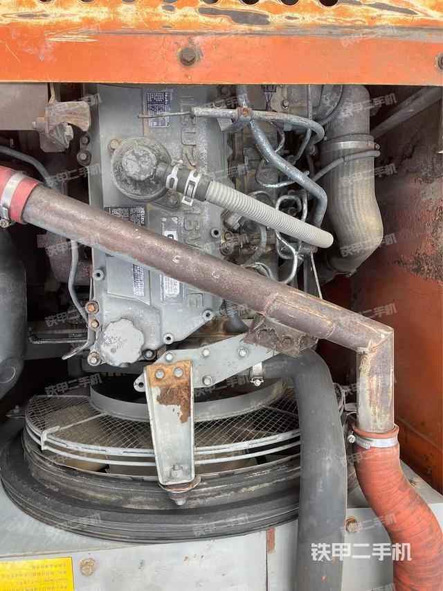 發(fā)動機(jī)整體俯視（整機(jī)外觀）