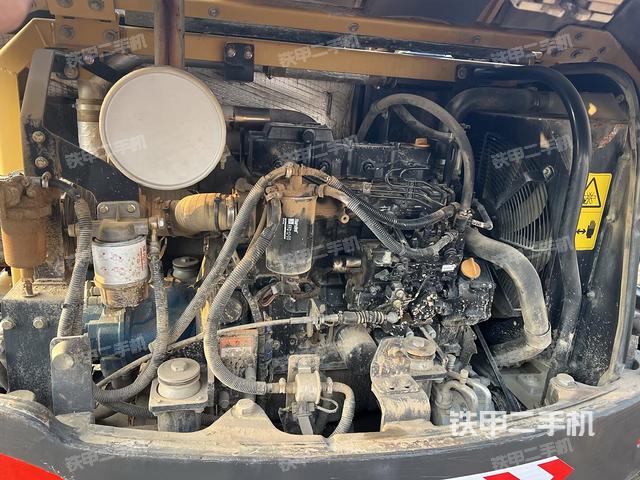 發(fā)動(dòng)機(jī)整體俯視（整機(jī)外觀(guān)）