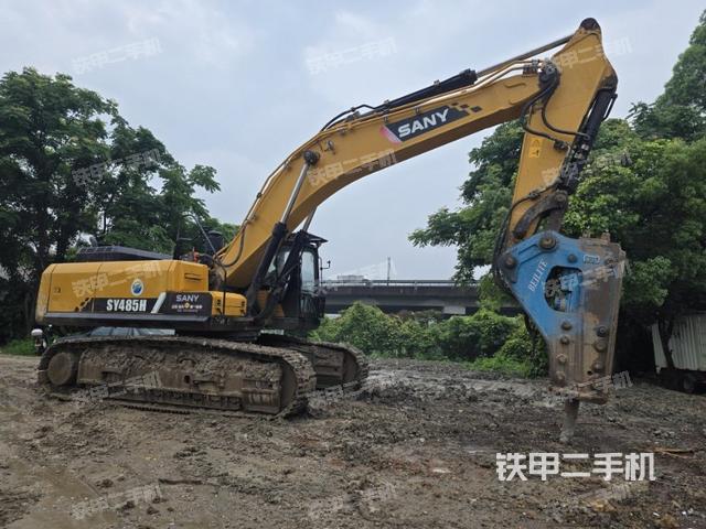 整機右后45°（整機外觀）