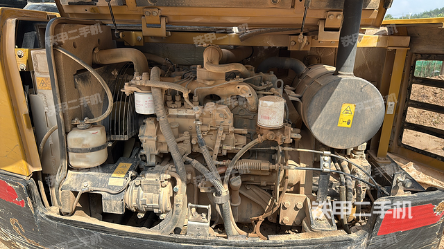 发动机整体俯视（整机外观）