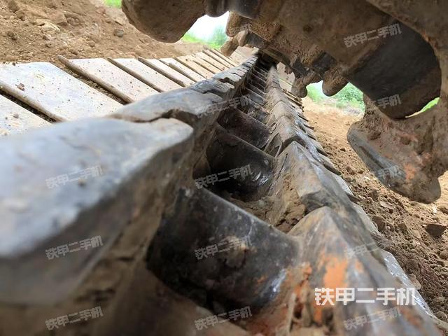 单侧履带整体（整机外观）