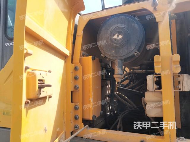 空濾倉整體（大件艙室）