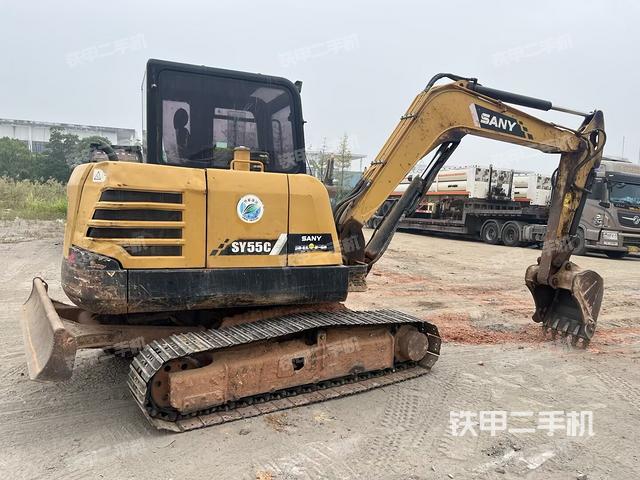 整機(jī)右后45°(整機(jī)外觀) 整機(jī)右后45°(整機(jī)外觀)