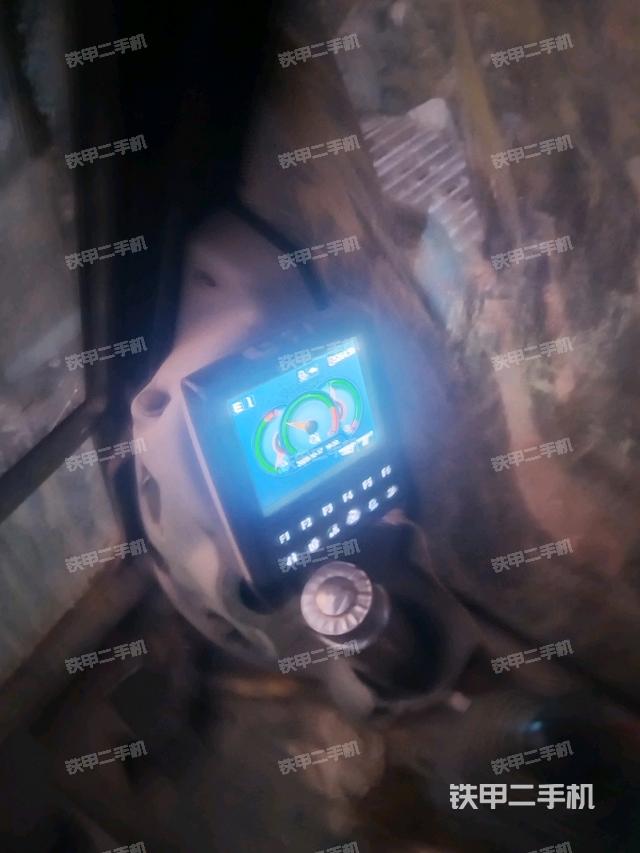 显示屏 （驾驶室部分）