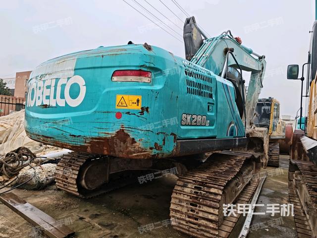 整機右后45°（整機外觀）