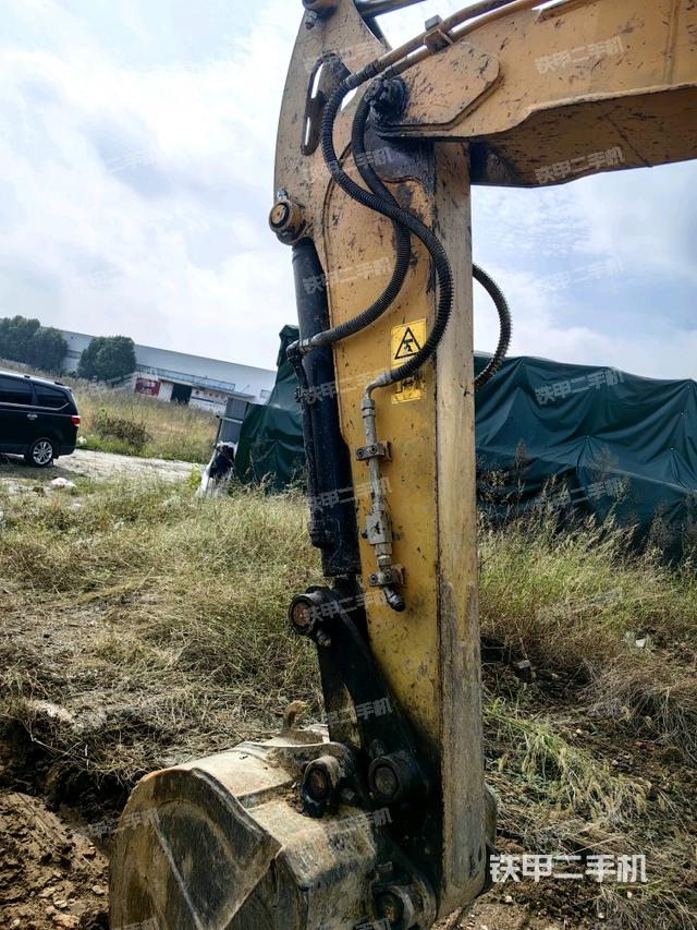 小臂整體左后（工作和回轉(zhuǎn)裝置）