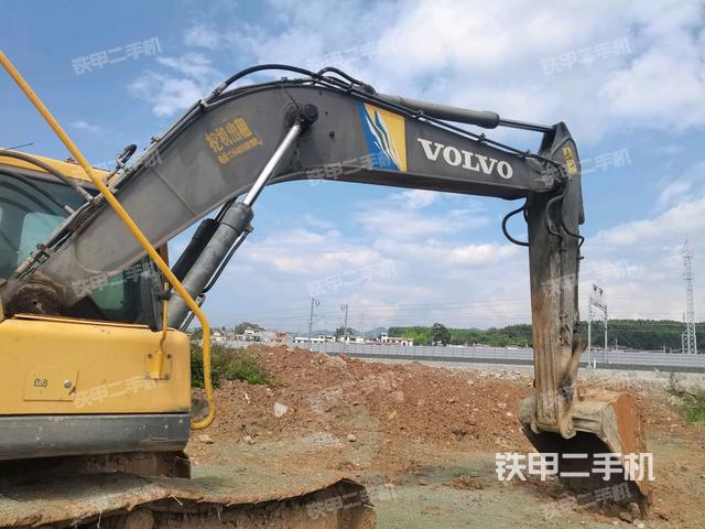 大臂整體?右側(cè)（工作和回轉(zhuǎn)裝置）