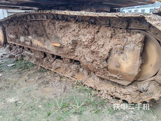 单侧履带整体（整机外观）