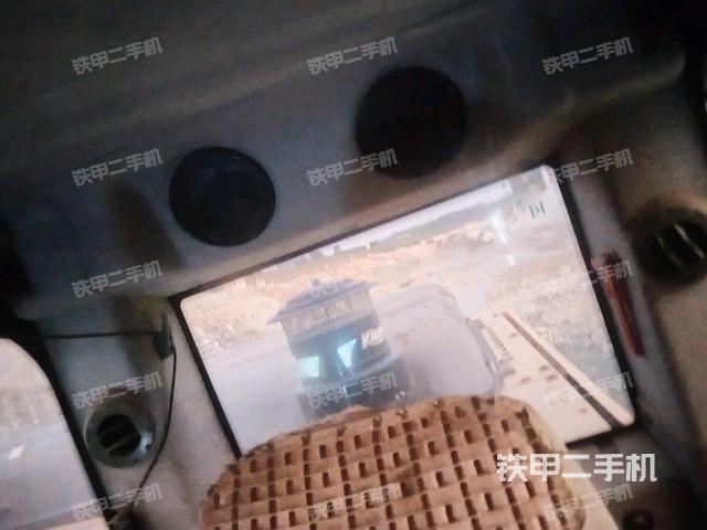 左后方玻璃角标（驾驶室部分）