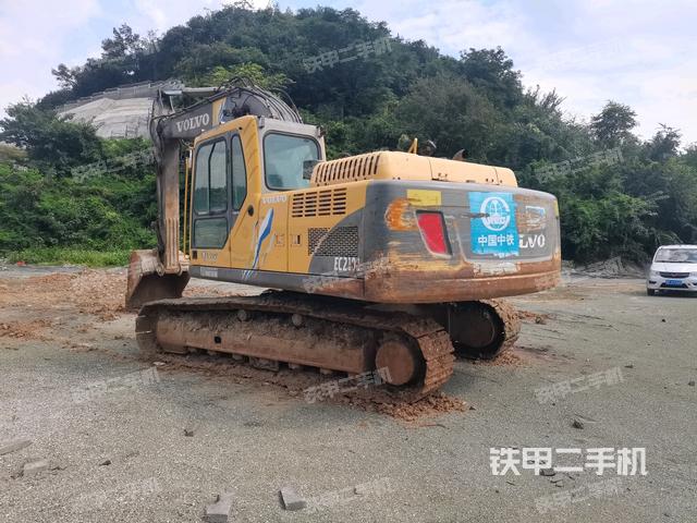 左后45（整機外觀）