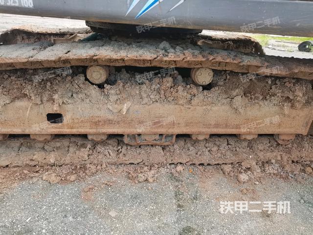 右側(cè)履帶整體（行走機構(gòu)）