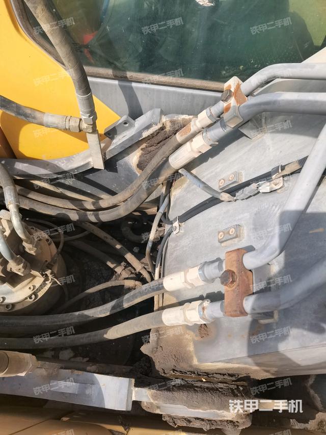 大臂根部?斜視（工作和回轉(zhuǎn)裝置）