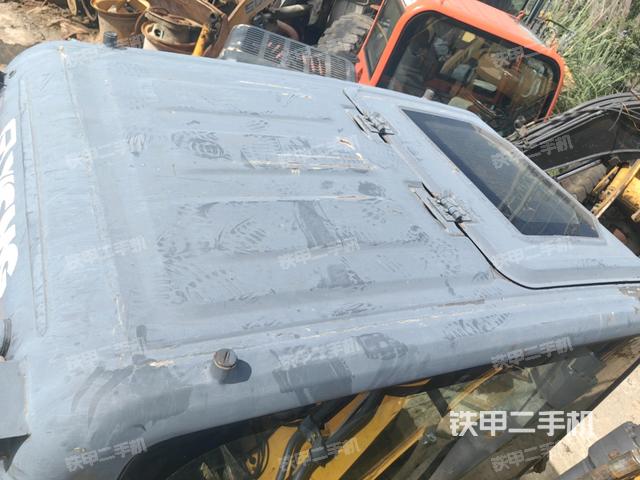 駕駛室頂部俯視(上車部件) 駕駛室頂部俯視(上車部件)