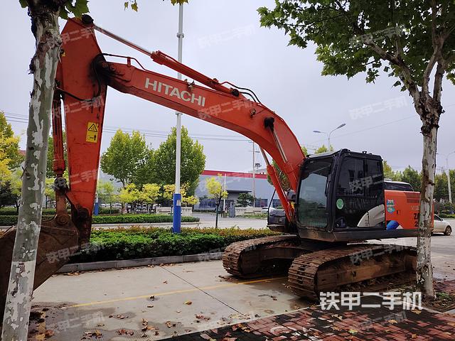 日立ZX200-5A挖掘機(jī)