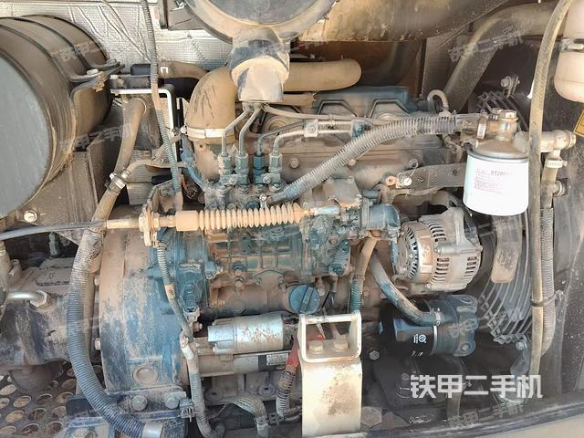 發(fā)動機整體俯視（整機外觀）