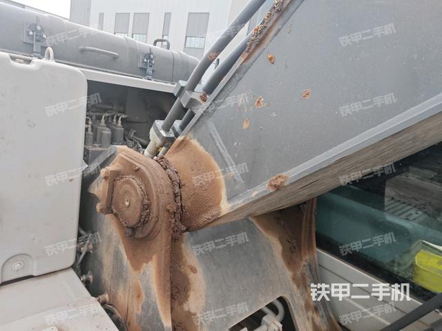 大臂根部 斜视（工作和回转装置）