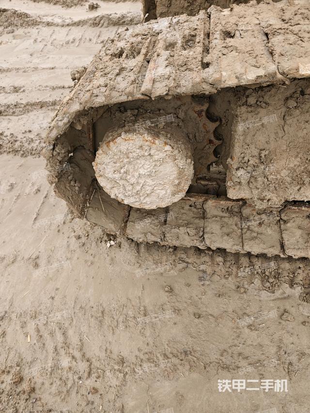 右侧行走马达盖板（行走机构）